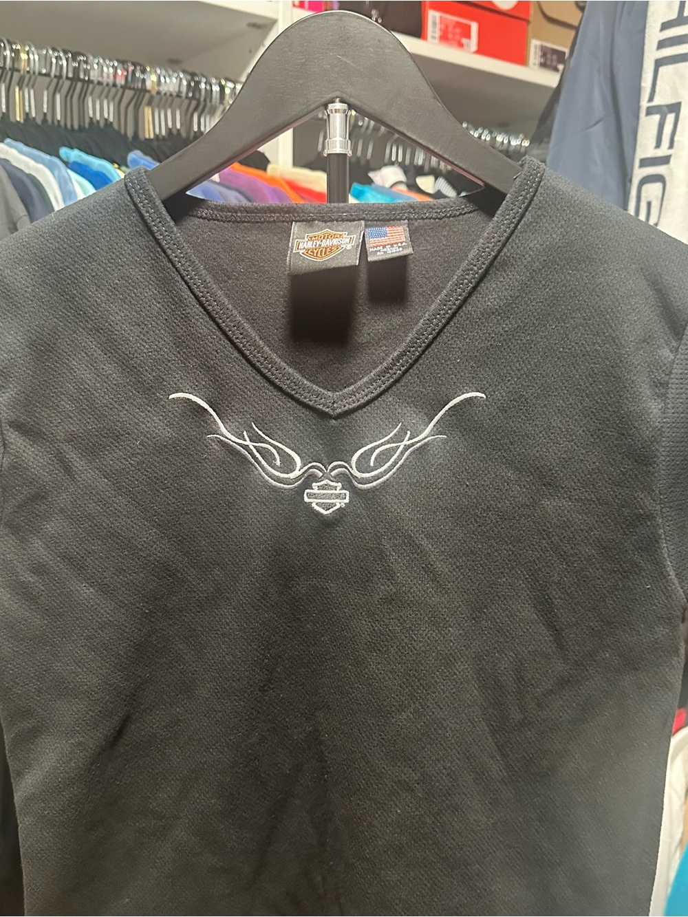 Women’s Y2K Harley Davidson Vneck T-shirt Size Medium